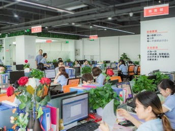 图 成都高端母婴护理服务中心 咪嘛月嫂 成都家政