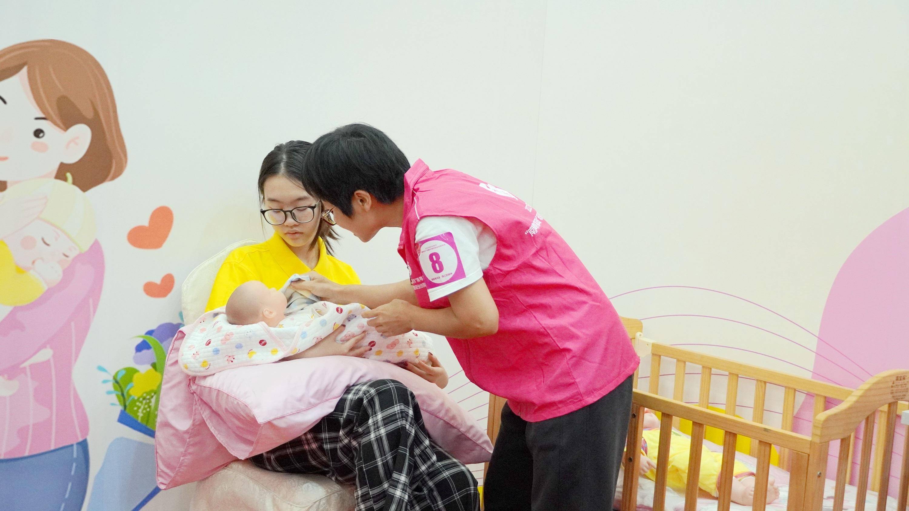 东莞市"南粤家政"母婴护理员职业技能竞赛举行